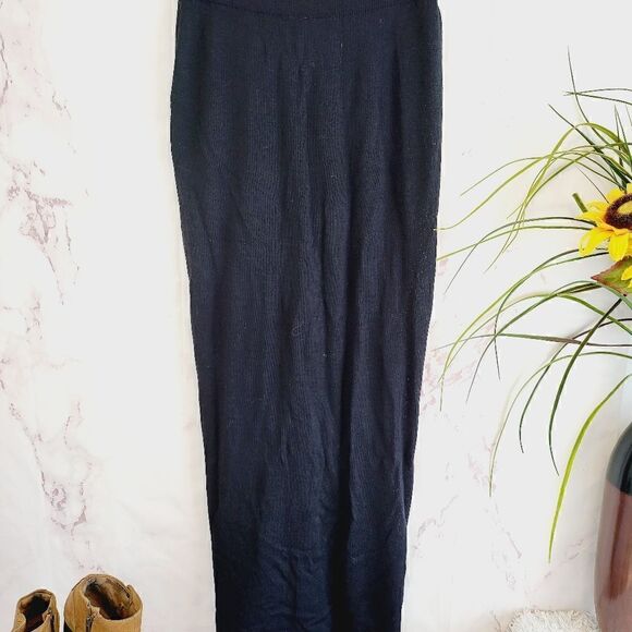 Vintage St. John stretch knit high rise maxi skirt - Picture 4 of 6
